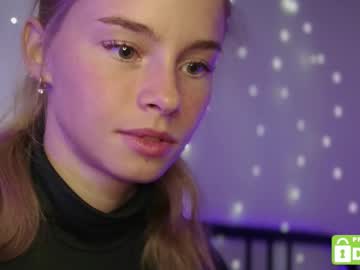 roxxxie_reid — 2025-10-15 21:07 roxxxie_reid — 2025-10-15 21:07