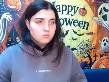 scarletcargo — 2025-10-28 09:40 scarletcargo — 2025-10-28 09:40